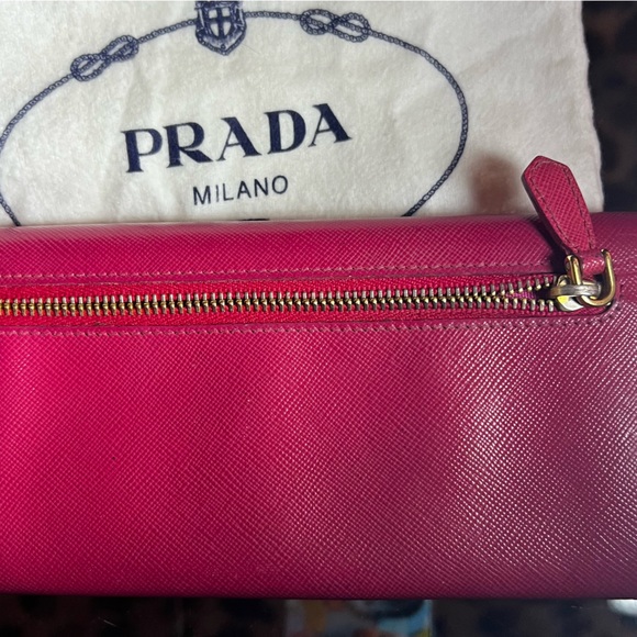 Prada Saffiano Leather Bow Wallet Pink - Picture 4 of 16
